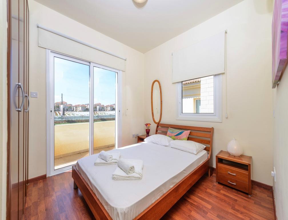 Villa Chloe Паралимни Номер фото